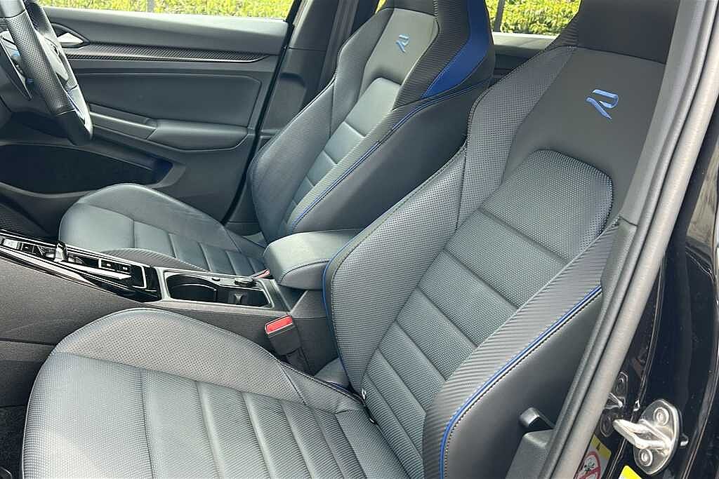 Volkswagen Golf R MK8 2.0 TSI 4Motion 20 Years 333PS DSG